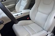 Volvo XC60 B5 B AWD Ultra Bright
