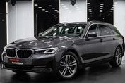 BMW Seria 5 520e sport-aut