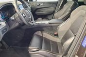 Volvo XC60 B5 B AWD Plus Dark aut