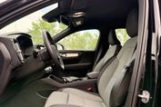 Volvo XC40 B3 Plus Dark