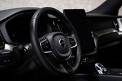 Volvo XC60 T8 Plug-In Hybrid AWD Ultra Black Edition