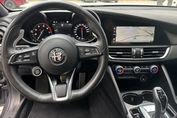 Alfa Romeo Giulia 2.0 Turbo Veloce Q4 aut