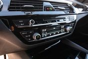 BMW Seria 5 520d xDrive Sport Line