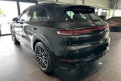 Porsche Cayenne E-Hybrid Black Edition