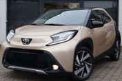 Toyota Aygo X Executive 1.0 benzyna