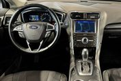 Ford Mondeo 2.0 Hybrid Titanium