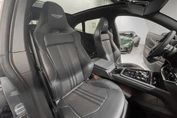 Aston Martin DBX 707