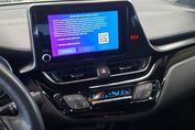 Toyota C-HR 1.8 Hybrid