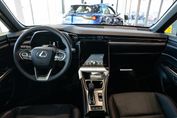Lexus LBX Emotion 1.5 Hybrid