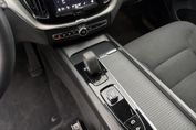 Volvo XC60 B4 D AWD Momentum Pro