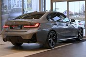 BMW Seria 3 318i M Sport aut