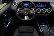 Mercedes B Klasa 250 e AMG Line