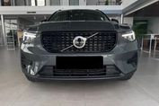 Volvo XC40 B3 Plus Dark