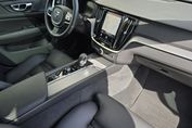 Volvo V60 B4 B Plus Dark