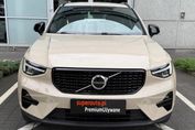Volvo XC40 B3 B Plus Dark