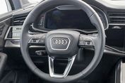 Audi Q7 50 TDI quattro