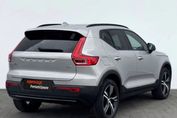 Volvo XC40 B3 Plus Dark