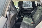 Volvo XC60 B5 AWD Ultra Dark