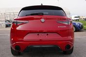 Alfa Romeo Stelvio 2.0 Turbo Tributo Italiano Q4