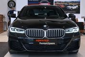 BMW Seria 5 520i mHEV aut
