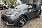 Toyota C-HR Style 2.0 Hybrid Dynamic Force Plug-in