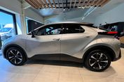 Toyota C-HR Style 2.0 Hybrid Dynamic Force Plug-in