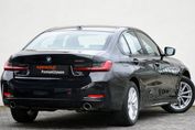 BMW Seria 3 318i