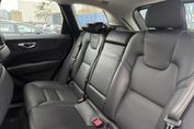 Volvo XC60 B4 B Momentum Pro