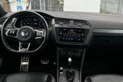 Volkswagen Tiguan Allspace 2.0 TDI R-Line 4Mot. DSG