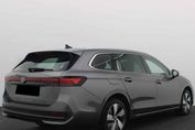 Volkswagen Passat Business Plus 1.5 TSI mHEV DSG