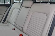 Volkswagen Passat 2.0 TDI Elegance 4Motion DSG