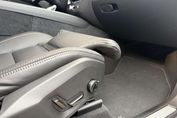 Volvo XC60 T8 Plug-In Hybrid AWD Ultra Dark
