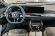 BMW Seria 7 740d xDrive M Sport