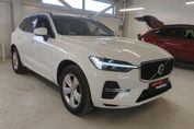 Volvo XC60 B4 Momentum aut