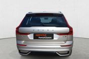 Volvo XC60 B5 B AWD Plus Dark aut