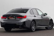 BMW Seria 3 330i xDrive M Sport