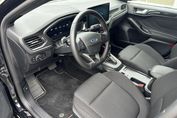Ford Focus EcoBoost ST-Line X