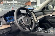 Volvo XC90 T8 AWD Plug-In Hybrid Plus Dark 7os