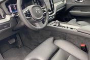 Volvo XC60 B4 B Plus Dark
