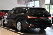 BMW Seria 3 Touring 330i xDrive Luxury Line