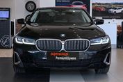 BMW Seria 5 540i xDrive Luxury Line