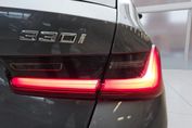 BMW Seria 3 330i xDrive sport-aut
