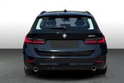 BMW Seria 3 320i Sport Line