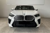 BMW iX2 eDrive20 M Sport