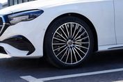 Mercedes Klasa E 220 d  4-Matic AMG