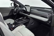 Toyota C-HR + Executive BEV