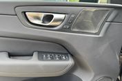 Volvo XC60 B5 B AWD Plus Dark