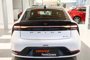 Toyota Prius Plug-in 2.0 Hybrid Executive