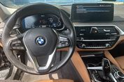 BMW Seria 5 520e Luxury Line