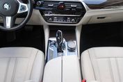 BMW Seria 5 Touring 530i xDrive Luxury Line